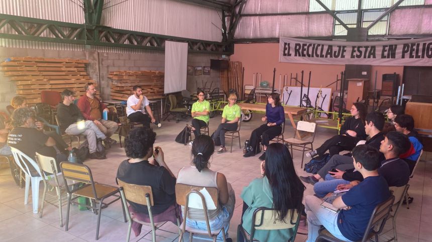 Ambiente y Política: Conversatorio sobre Recuperadores Urbanos en el Parque de los Recicladores del Oeste